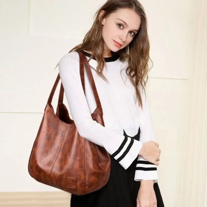 BOLSA-SACO-FEMININA-PARIS